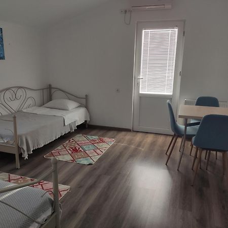 Family Нotel Banuri كوتايسي المظهر الخارجي الصورة