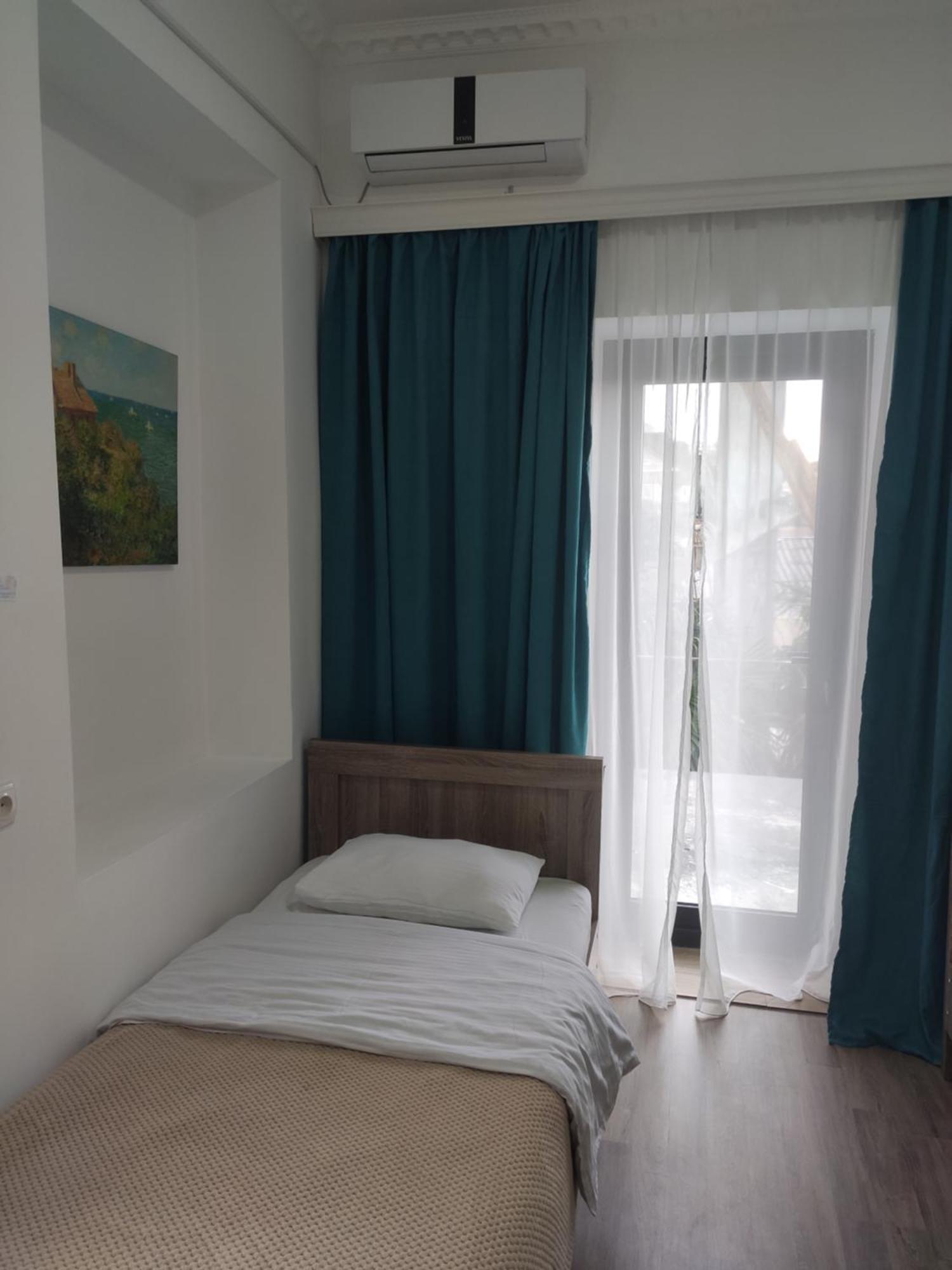 Family Нotel Banuri كوتايسي المظهر الخارجي الصورة