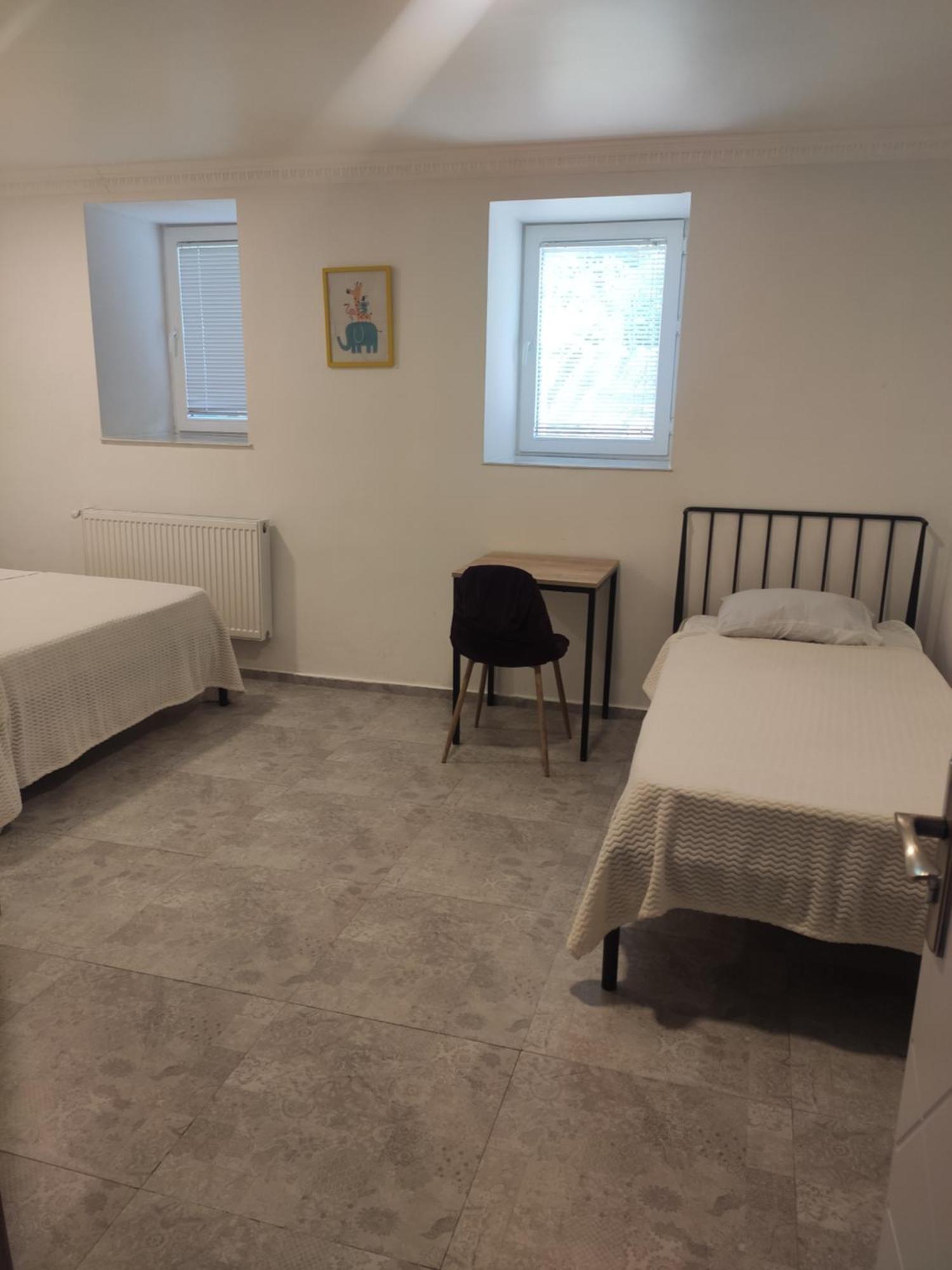 Family Нotel Banuri كوتايسي الغرفة الصورة