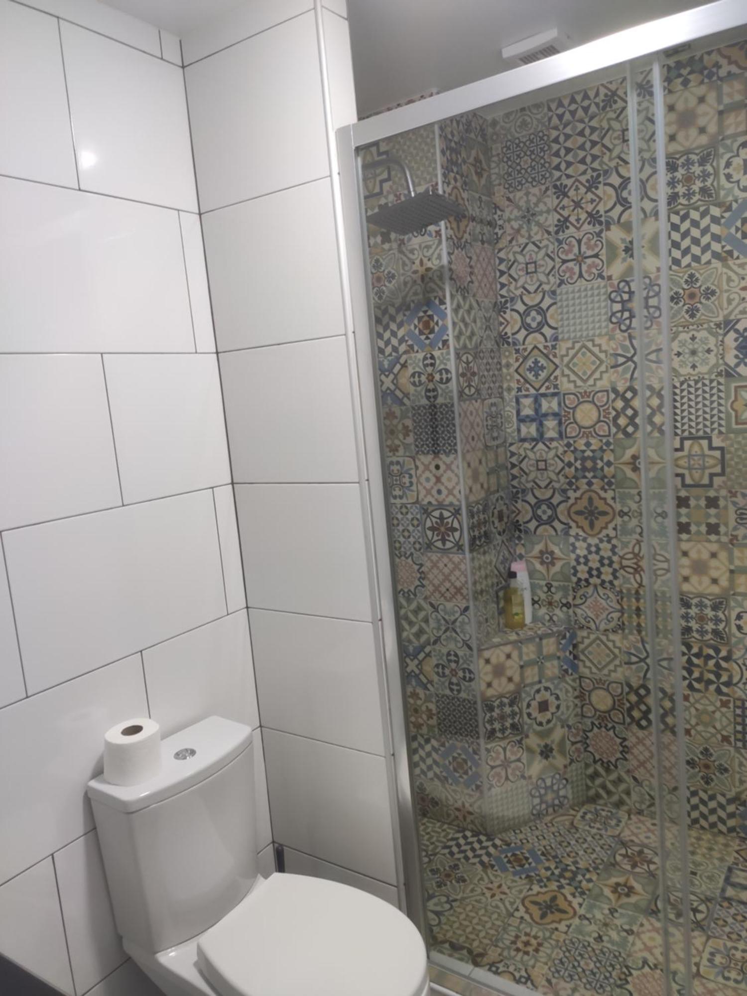 Family Нotel Banuri كوتايسي الغرفة الصورة